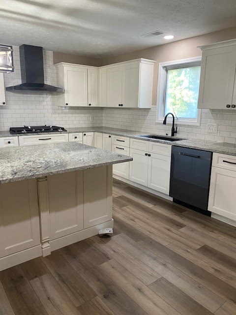 Photo of a Kitchen Remodel in Parma, OH